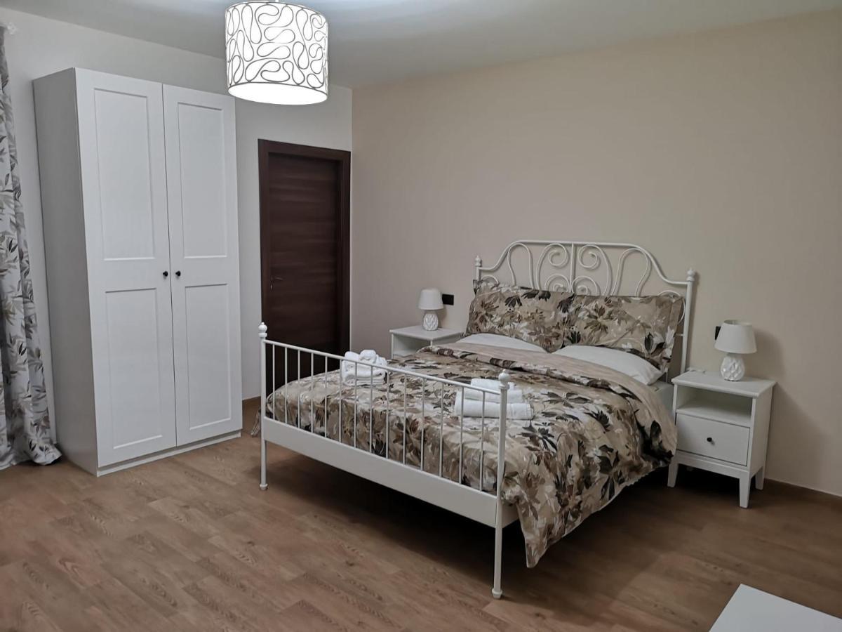 Bed And Breakfast Il Sole -Cinquefrondi מראה חיצוני תמונה