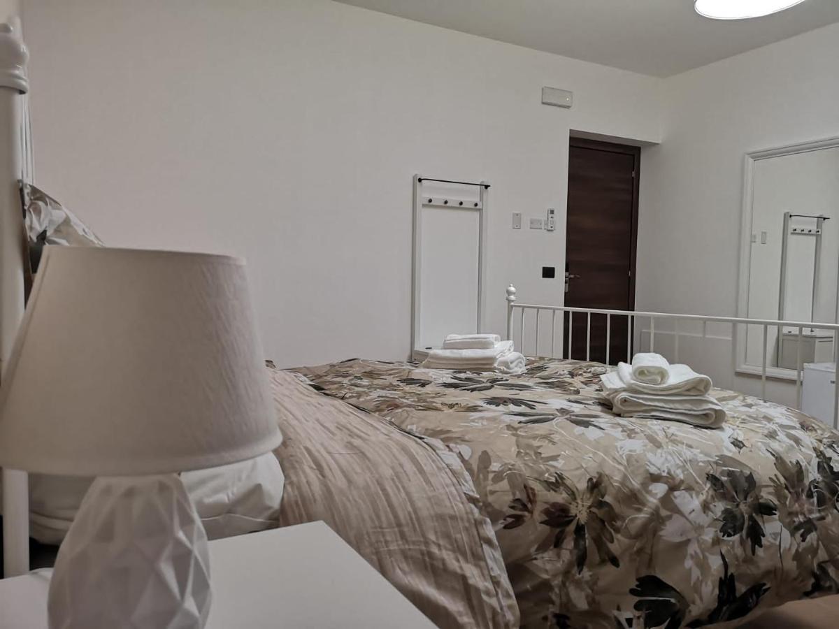 Bed And Breakfast Il Sole -Cinquefrondi מראה חיצוני תמונה